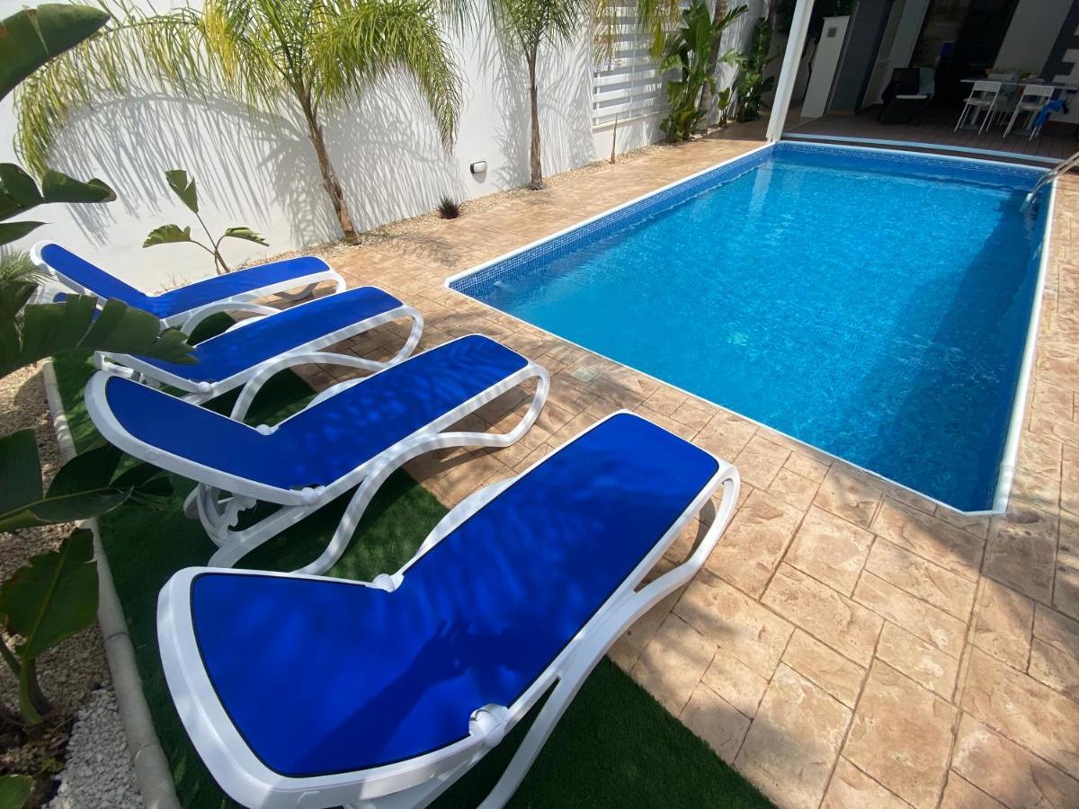 Villa Angel - Exotic Villa 200M From Beach Paralimni Exterior foto
