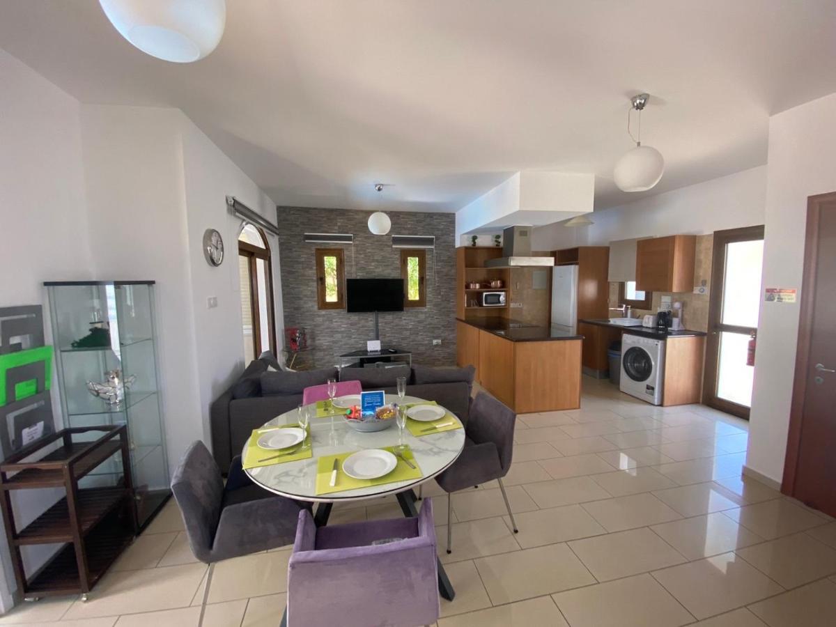 Villa Angel - Exotic Villa 200M From Beach Paralimni Exterior foto