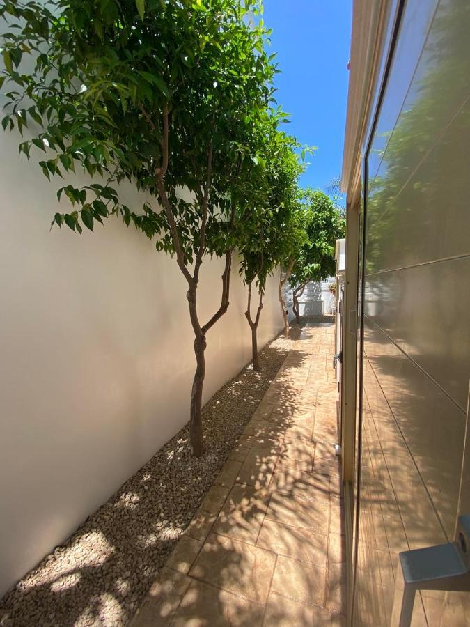 Villa Angel - Exotic Villa 200M From Beach Paralimni Exterior foto